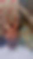 Une photo d’un participant qui veut faire connaissance et se marier