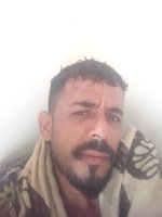 Une photo d’un participant qui veut faire connaissance et se marier