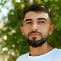 A picture of a participant who wants to get to know each other and get married