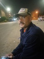 Une photo d’un participant qui veut faire connaissance et se marier