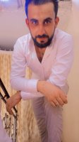 Une photo d’un participant qui veut faire connaissance et se marier